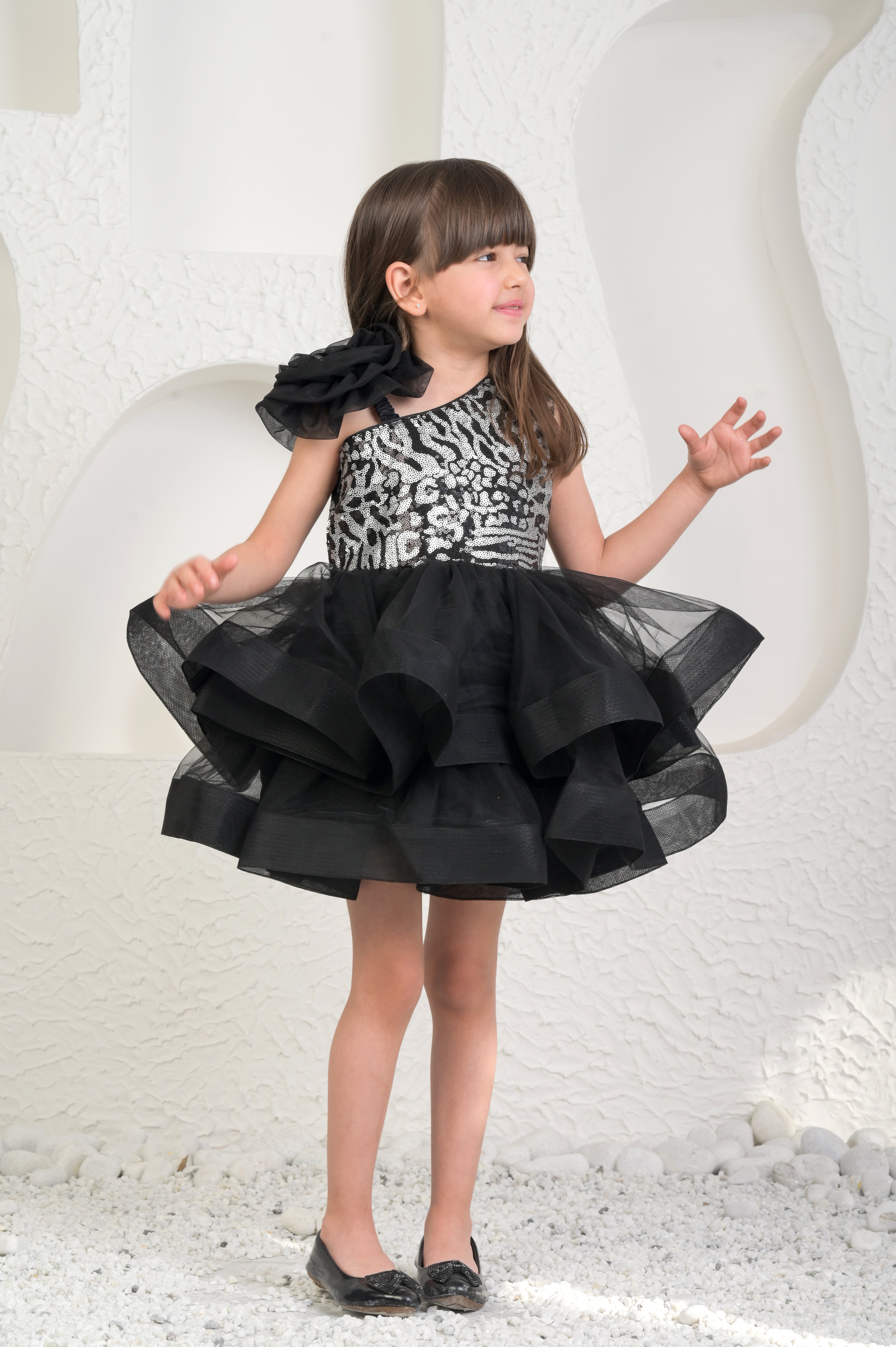 Evelyn Black Seqins Dress